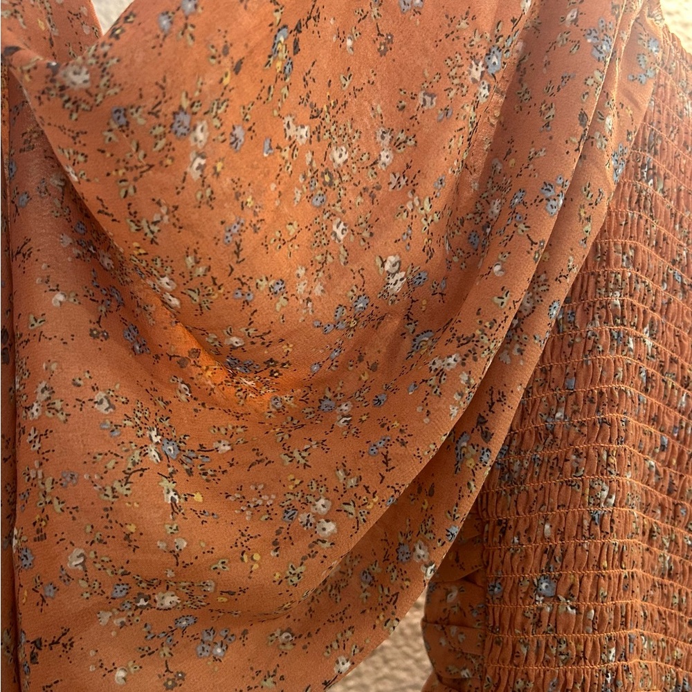 Promesa Floral Ruched Rust Blouse - Picture 5 of 6
